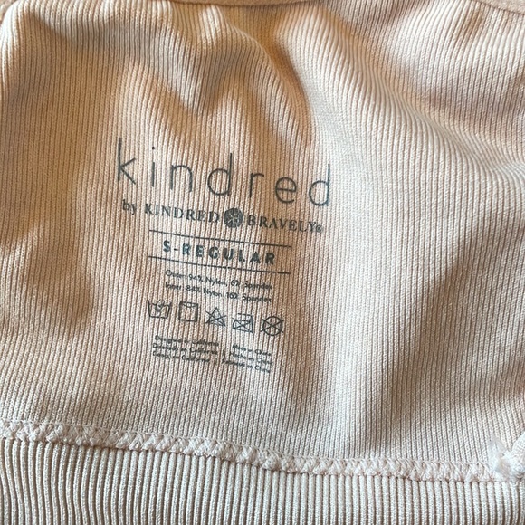 Kindred Bravely Pumping and Nursing Bra small. Peach color - Picture 3 of 8
